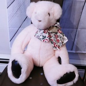 Victoria's secret bear